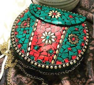 Artesanía de lujo Mejor precio Bolsos de metal casuales de moda para mujeres Estilo de trabajo de mosaico con patrón de piedra para ropa de fiesta - Product Image 3