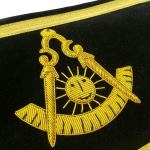 Delantal Masonic Grand Master con cinturón ajustable de lingotes de oro con juego de aperitivos y respaldo con bolsillo con Ronpex de la mejor calidad - Product Image 2