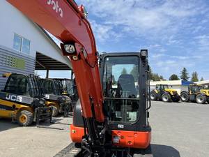 รถขุดขนาดเล็ก Kubota KX040-4 ปี 2022: กำลังแรงและแม่นยำเพื่อการขุดที่มีประสิทธิภาพ - Product Image 4