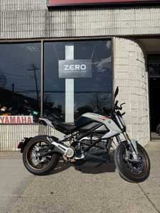 Nouvelle Moto Électrique Zeros Motorcycles SR/F 2026 Personnalisable DIY Support ODM Garantie 5 Ans avec Options de Financement Disponibles - Product Image 2