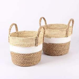 Cheap Wholesale Natural Lightweight Water Hyacinth <b>Basket</b> With <b>Handles</b> & High Quality For Easy and Convenient Storage - Product Image 1
