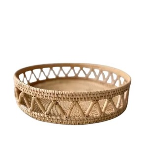 Bandeja redonda de ratán hecha a mano con asas para cocina, comedor, mesa de café, desayuno, servicio de comida y decoración del hogar - Product Image 1