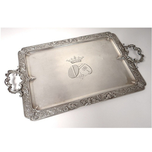 Bandeja de metal para servir comida de diseño clásico, forma y tamaño personalizados, cubiertos perfectos para postres, eventos de boda hechos en la India - Product Image 1