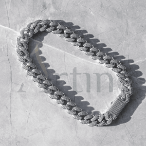 Elegante Cadena de collar para hombres con superficie chapada en plata de 18 quilates Sensación de peso pesado - Product Image 1