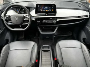 NEAT 2023, Bestune NAT 53 kWh, faible kilométrage, transmission automatique, toit ouvrant panoramique, éclairage LED, feux diurnes LED - Product Image 4