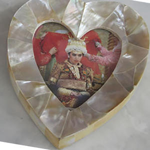 Cadre luv MOP shell SEASHELL JEWELRY Cadre photo Motif blanc look love sighn Taille 15cm - Product Image 2