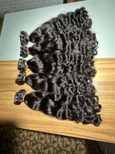 Vendeurs de cheveux humains vierges naturels rebondissants ondulés bruts Prix de gros Extensions de cheveux humains vierges indiens à cuticule alignée - Product Image 5