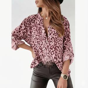 Camiseta sin Mangas de Organza con Estampado Coreano para Mujer, con Logotipo Frontal, Corte Corto, Ajuste Regular - Product Image 1