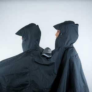 Navigate for Poncho impermeable desechable PE impermeable para niños estilo occidental Simple tamaño libre XL para días lluviosos personalizados - Product Image 6