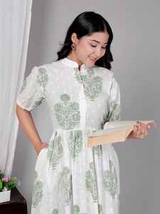 Robe midi en coton blanc imprimée à la main, robe bohème à fleurs, tenue d'été quotidienne pour femmes - Product Image 6