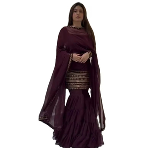 Conjunto de Shalwar Kameez de Seda Kota con Bordado y Estampado a Mano, para Fiestas, Estilo Casual para Mujer - Product Image 1