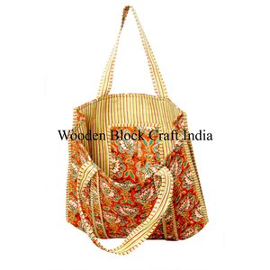 กระเป๋าผ้าฝ้ายพิมพ์ลายบล็อกแบบอินเดีย ทำมือ กระเป๋าโท้ทสำหรับผู้หญิง กระเป๋าสะพายไหล่แบบควิลท์พิมพ์ลายบล็อกทำมือ - Product Image 3