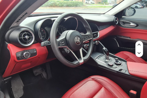 Nuevo USADO LHD/RHD 2019 A L F A ROMEO GIULIA SPORT - Product Image 4