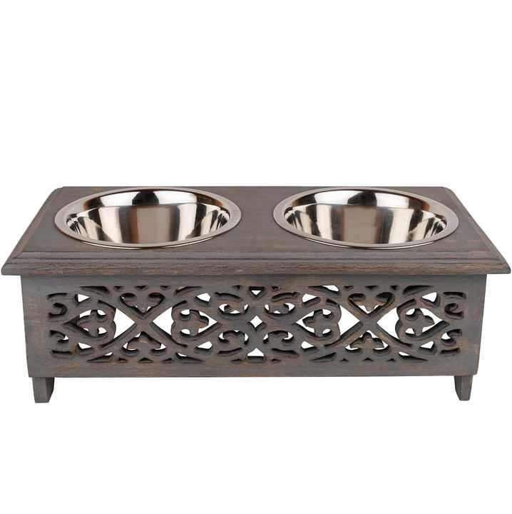 สีน้ำตาล