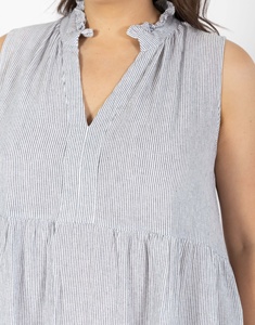 Robe trapèze rayée en lin grande taille avec tissu respirant, silhouette flatteuse, design sans manches, style vintage, prête pour l'été - Product Image 3