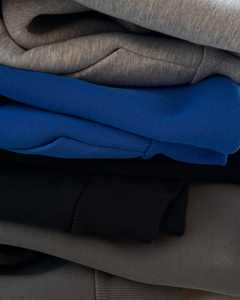 ชุดวอร์มผู้ชายน้ำหนักเบาแบบลำลองแนวสตรีทสูงแบบสั่งตัดผ้าคอตตอน100% พื้นระบายอากาศได้ดีดีไซน์ตามต้องการ - Product Image 4