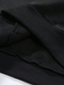 เสื้อฮู้ดแฟชั่นผู้หญิง OEM สตรีทแวร์ 2025 ผ้าคอตตอนถักเนื้อหนัก พิมพ์ลาย ซิปคลุมหน้า สำหรับฤดูหนาว ผลิตในปากีสถาน - Product Image 4