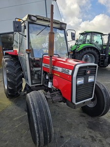 Massey 362 Lovely Tractor con bajas horas 12x12 Shuttle Bomba de neumáticos originales y caja de cambios como componentes principales - Product Image 3