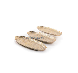 Plato para servir alimentos martillado de aluminio Juego de dos platos para servir alimentos de diferentes tamaños a un precio asequible - Product Image 5