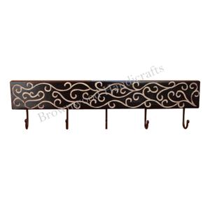 Crochet mural en bois de manguier noir antique et métal sculpté à la main crochets décoratifs pour chambre à coucher bas prix disponible - Product Image 2