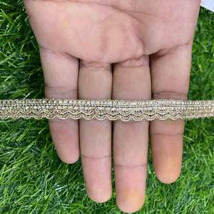 Fabriqué à la main au crochet Chantilly Alencon dentelle traditionnelle ornée bordure garniture maille broderie 100% Polyester mariée soirée - Product Image 6