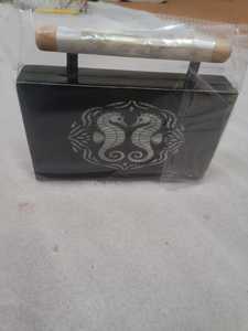 Pochette de luxe faite à la main style nacre exquise inspiré sac à main pour dames élégantes soirée, fête et tenue de fête - Product Image 3