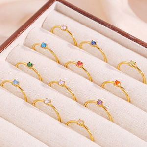 Bague ronde en pierre de naissance CZ violette-Bague en argent sterling 925 plaqué or rose-Bague unisexe vintage faite à la main - Product Image 4