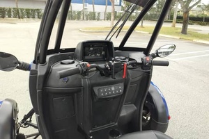 VOITURE ÉLECTRIQUE EXTREMEMENT PROPRE 2021 VÉHICULE ÉLECTRIQUE À 3 ROUES TRANSMISSION À DOUBLE MOTEUR PRÊT À LIVRER - Product Image 4