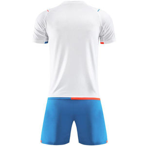 Conjuntos de Uniformes de Fútbol Personalizados, Ligeros, con Impresión por Transferencia de Calor, Secado Rápido, Impermeables, Elásticos, Cortos, Corte Automatizado - Product Image 6