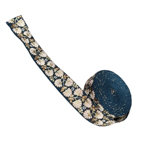 2025 Premium Designer Lacets à paillettes Garnitures et rubans en dentelle de haute qualité pour la mode et les robes de mariée pour l'artisanat - Product Image 1