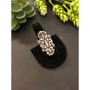 Anillo de Plata de Ley con Incrustaciones de Piedras Preciosas Leroy James, Diseño Moderno para Enamorados, Baño de Rodio, Estilo Religioso Clásico, Corte Fino, Talla 8.25 - Product Image 3