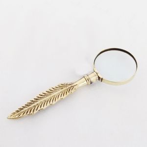 Lupa antigua con diseño de hoja Mango Lupa Diámetro Anillo de latón Lupa para uso Mesa de estudio - Product Image 2