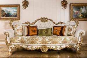 Ensemble de canapé en bois d'acajou massif au design traditionnel pour la maison Cadre sculpté à la main recouvert de rembourrage pour une utilisation en intérieur - Product Image 6