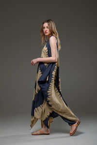 Vente en gros Nouveau col en V décontracté pour femmes Robe maxi bohème sans manches avec fronde, couleur dégradée, robes de plage au sol - Product Image 4