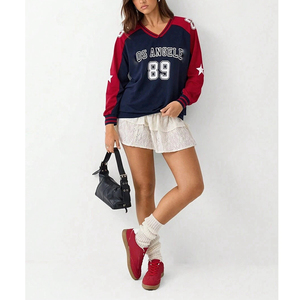 Sudadera Informal Holgada con Cuello en V y Estampado de Letras Personalizado, Sudadera de Mujer con Cuello Acanalado y Manga Larga en Color de Contraste - Product Image 1