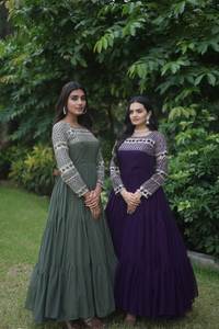 Heavy Faux Georgette Long Anarkali con vestido de trabajo de secuencia Zari de Royal Export - Product Image 4