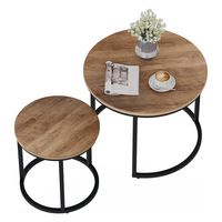 Ensemble de 2 tables basses industrielles gigognes, plateau rond en bois avec pieds antidérapants réglables pour usage domestique