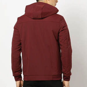 Chaqueta Softshell para hombre de alta calidad cálida OEM Logo senderismo personalizado polar al aire libre impermeable chaqueta de invierno Softshell - Product Image 3