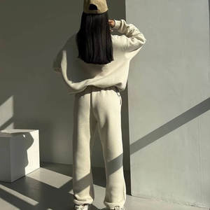 เสื้อกันหนาวมีฮู้ดแขนยาวสำหรับผู้หญิงเสื้อฮู้ดผ้าฝ้ายขนแกะแบบปรับแต่งได้ - Product Image 4