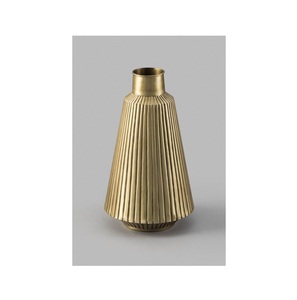 Trendy Copper Color <b>Metal</b> Decorative <b>Garden</b> <b>Planter</b> With Bold Design Elements Ideal For Contemporary Plant Display Home Styling - Product Image 2