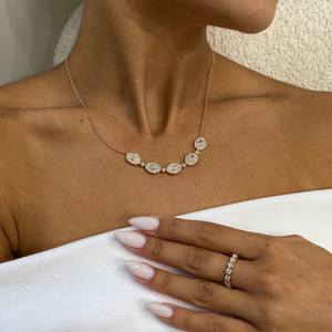 Élégant collier en or massif 14 carats avec diamants cultivés en laboratoire certifié 4.89 Ct IGI VVS Bijoux fins de qualité supérieure pour mariage à un prix inférieur - Product Image 4
