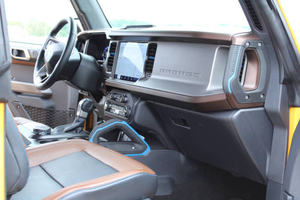 SUV todoterreno tipo Bronco Outer Banks Advanced 2025 de segunda mano en venta, sin accidentes y listo para enviar - Product Image 4