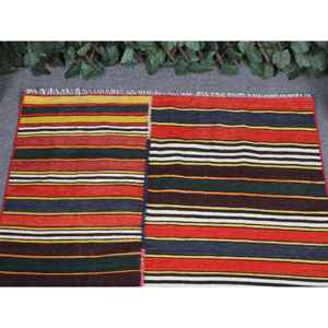 พรมคิลิมตุรกีโบราณ ขนาด 3.3x2.6 ฟุต (100x80 ซม.) พรมขนสัตว์ลายดอกไม้สีแดง - Product Image 3