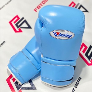 Gants de boxe professionnels à lacets en cuir véritable, bleu ciel, pour entraînement et sparring, avec logo, les plus vendus - Product Image 1