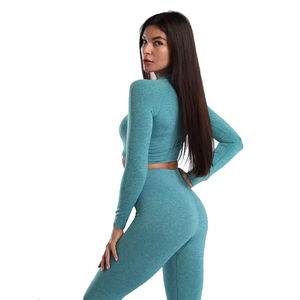 Conjunto de Yoga Casual de Nuevo Estilo para Mujer, Ropa Deportiva Sublimada de Talla Grande con Pantalones Cortos de Patrón Sólido, Conjunto de Yoga para Entrenamiento - Product Image 3