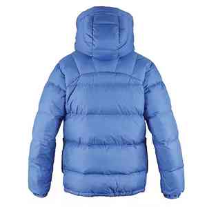 Veste d'hiver matelassée respirante de haute qualité pour homme, à capuche, avec poches latérales, logo personnalisé sur le devant, tissu matelassé, style décontracté chic - Product Image 5