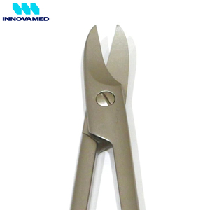 INNOVAMED INSTRUMENTS Ciseaux à pédicure manuels pour ongles épais Lames courbées sécurisées 10 cm Acier inoxydable Podologie Ongles des orteils - Product Image 5