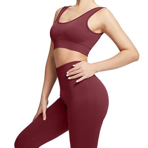 Ensemble de vêtements de sport pour femmes de couleur rouge à taille haute Leggings qui remontent les fesses Spandex Vêtements de sport Shorts de yoga sans couture Soutien-gorge de fitness grande taille - Product Image 1