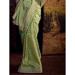 Precioso Sari de Seda Verde Mar con Bordado Zari y Blusa para Festivales y Ocasiones Especiales - Product Image 1