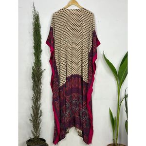 Kaftán Vintage de Seda Reciclada, Estilo Sari, Largo y Fluido, para Playa, con Motivos Artísticos de Paisley en Color Marfil, para Mujer - Product Image 6